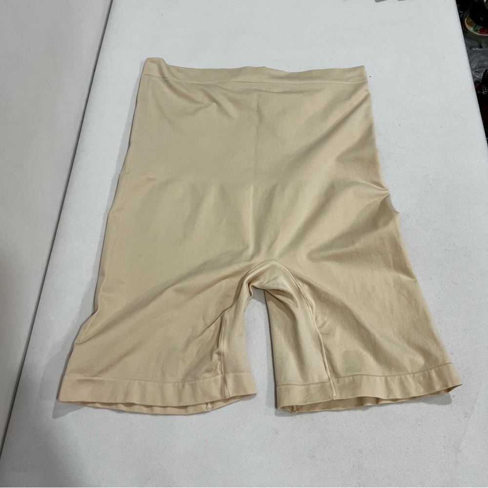 Yummie Shapewear Shorts Size XL Beige High Waisted Comfy Seamless